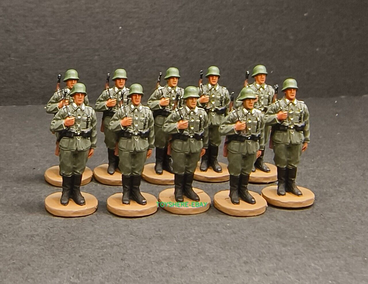 mini 1/72 Scale WWII German Private Soldier Figure - Parade & Guard Duty Edition
