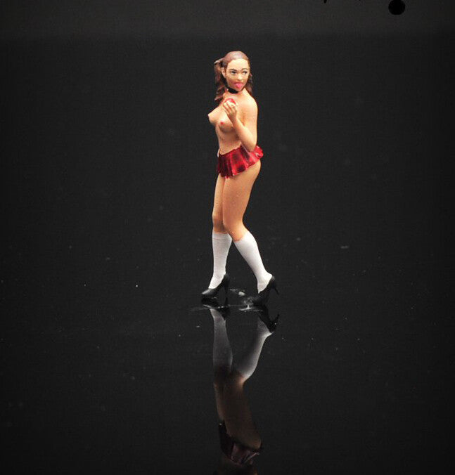 miniature 1/64 sexy girl NSFW GTA5 figure fit 1:64prink nightclub party diorama