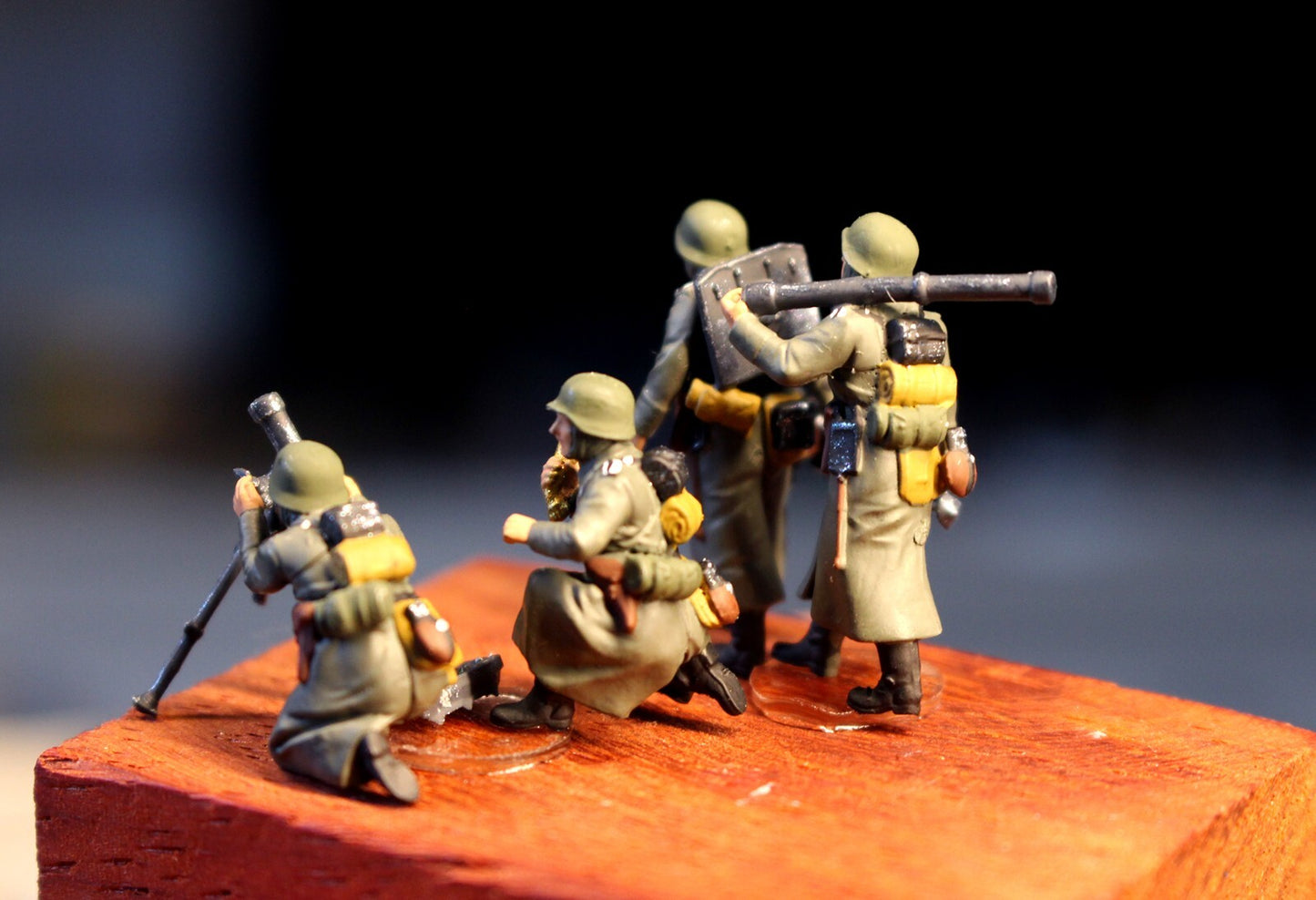 WW2 1/72 tank 1:72 figure Germany Soldiers GrW 34 81MM mortar ZVEZDA Diorama