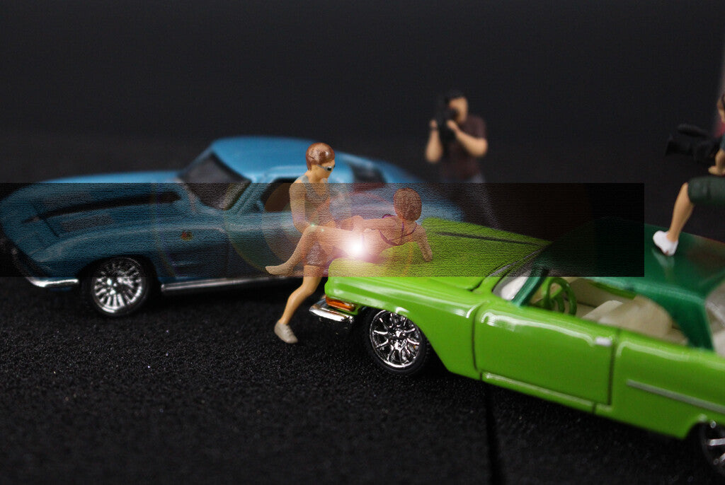 3D Print 1/64 2PCS sexy Girls & cool man figure fit 1:64 car street Hand painted