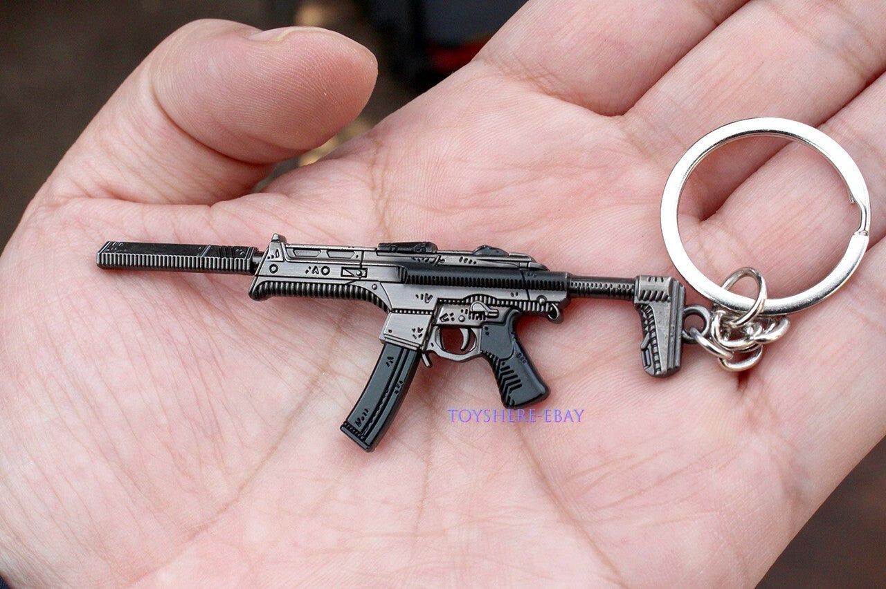 Miniature Metal gun MP5 Keychain Exquisite Silky Smooth 11CM
