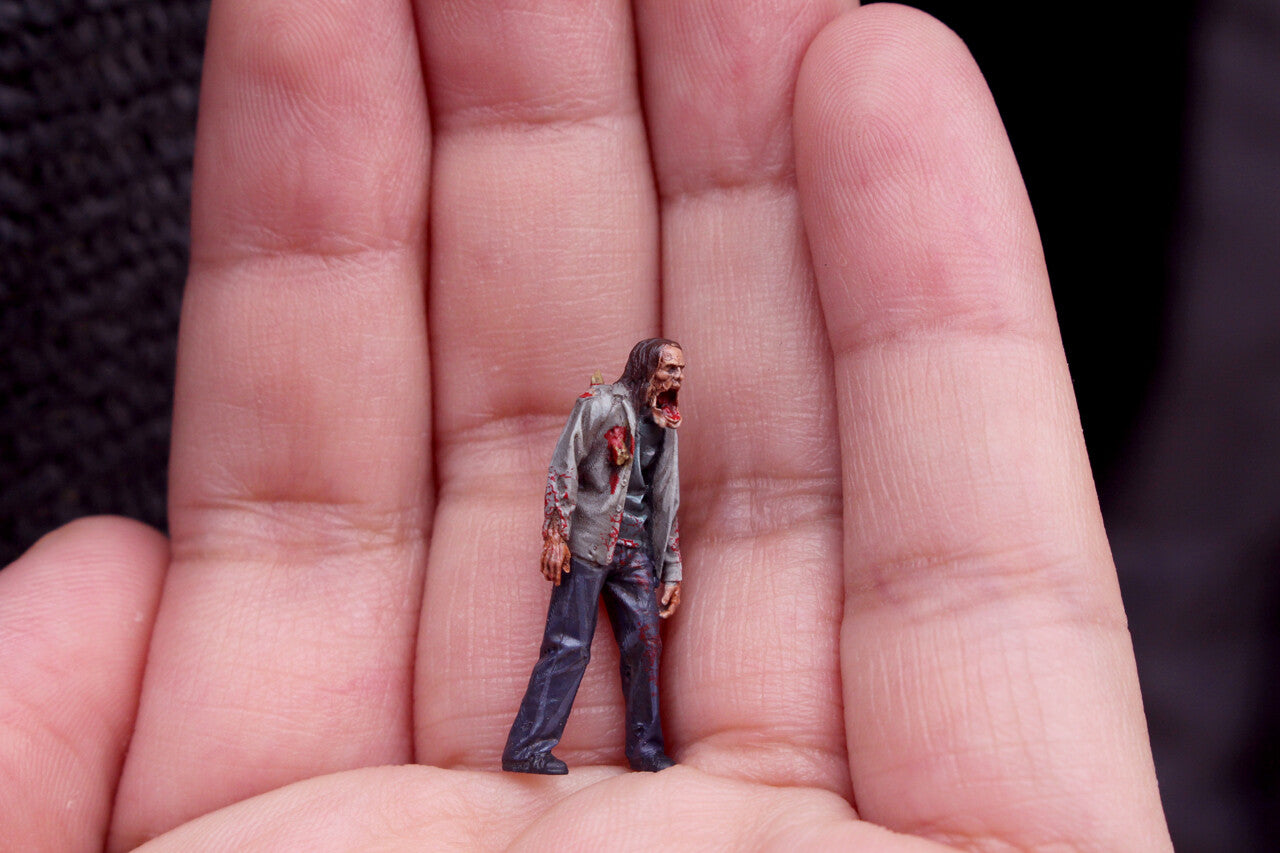 BIOHAZARD TOY 1/64 painted model Jill leon claire Tyrant licker Zombie mini diorama