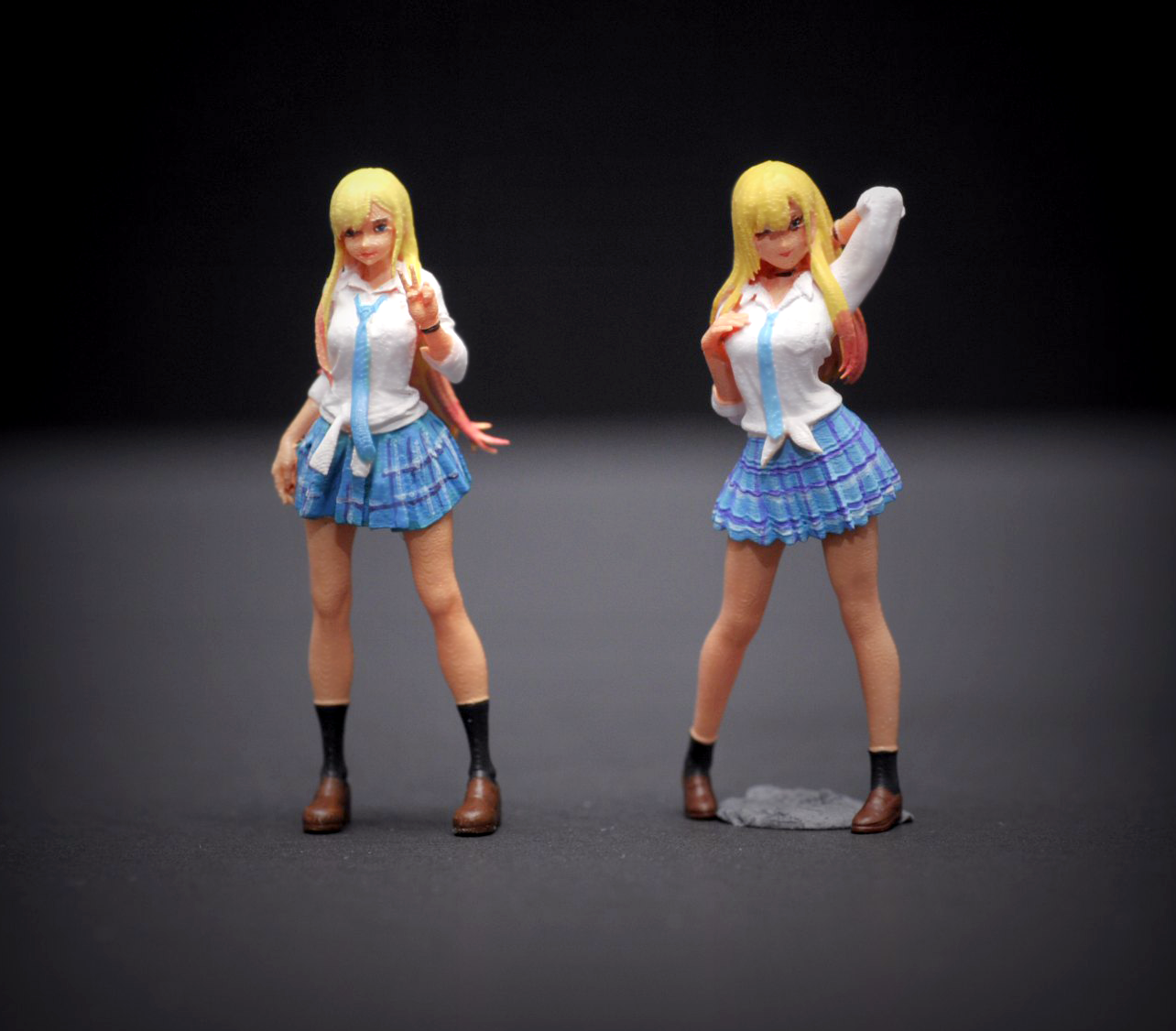 1/43 1/64 figure SEXY JAPAN ANIME GIRL lovely fit 1:64 street car stand