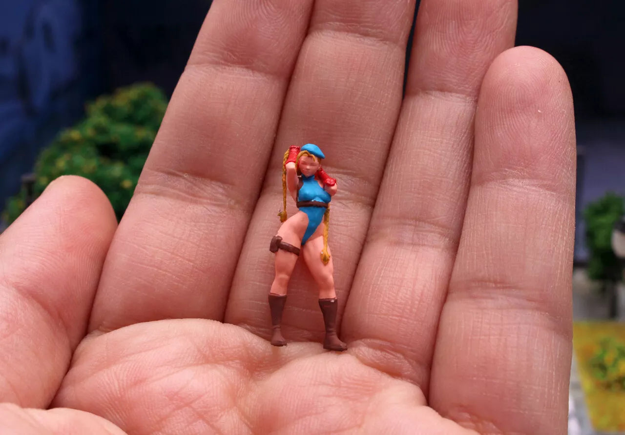 miniature TOY 1/64 figure Chun Li Ken fighter fit 1:64 car VS GAME diorama