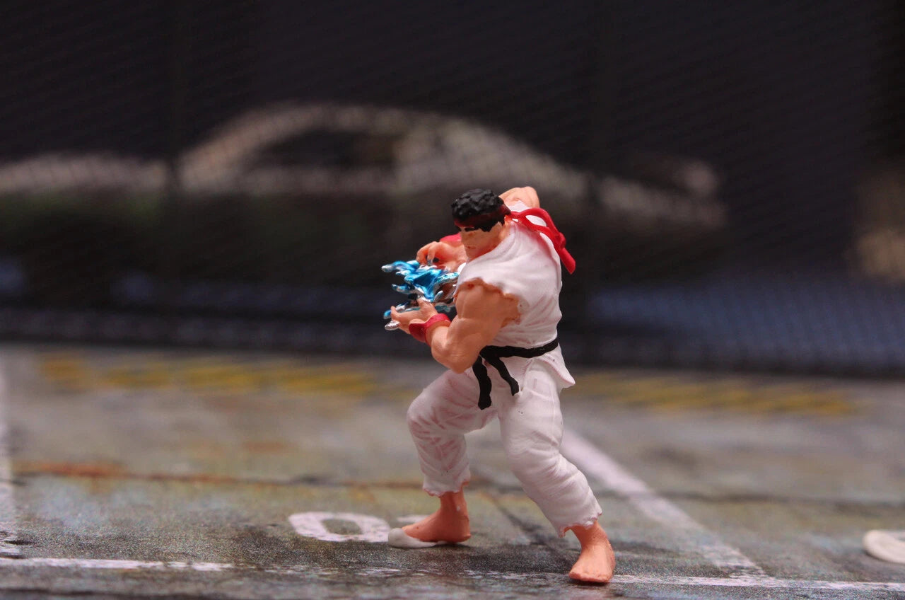 miniature TOY 1/64 figure Chun Li Ken fighter fit 1:64 car VS GAME diorama