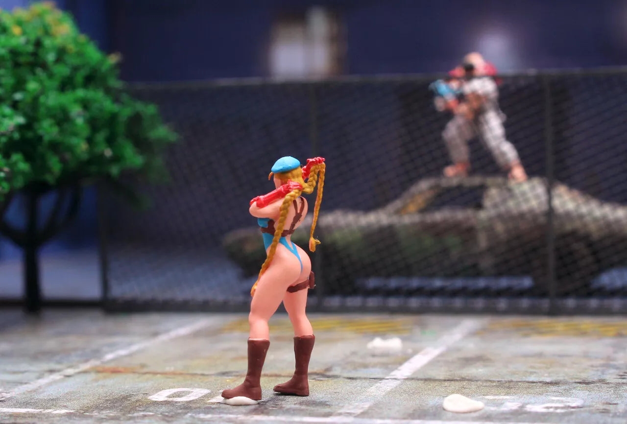 miniature TOY 1/64 figure Chun Li Ken fighter fit 1:64 car VS GAME diorama