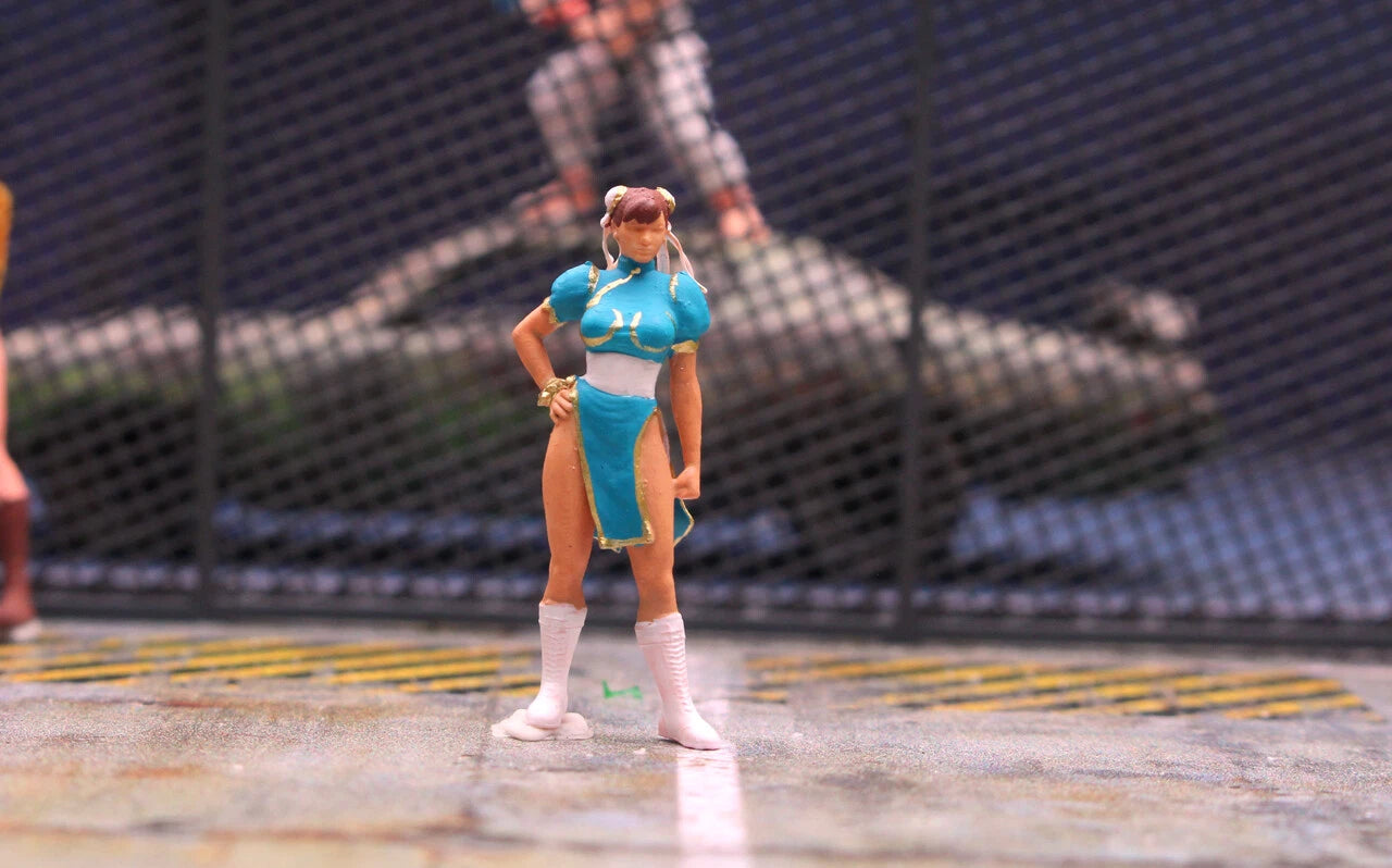 miniature TOY 1/64 figure Chun Li Ken fighter fit 1:64 car VS GAME diorama