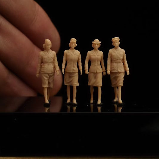 MINITURE 1/72 1/48 WW2  Allied forces 4pcs woman soldier battle war Militarily