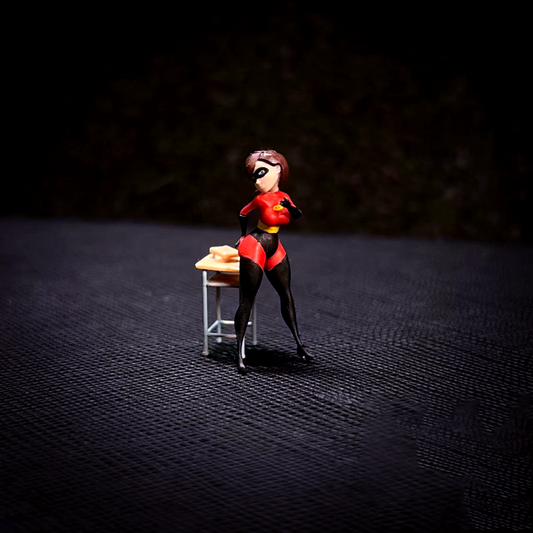 3D PRINT 1/64  cosplay  hero super lady  fit 1:64 car street