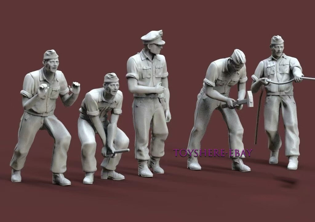 MINITURE 1/72 1/48 TANK WW2 German 5pcs soldier repaire in battle war Militarily
