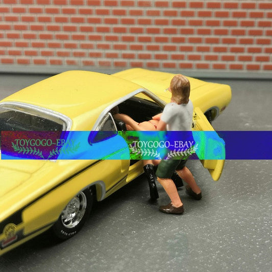 miniature 1/64 Romantic Couple fit Valentine Diorama sexy Red Dress girl no car
