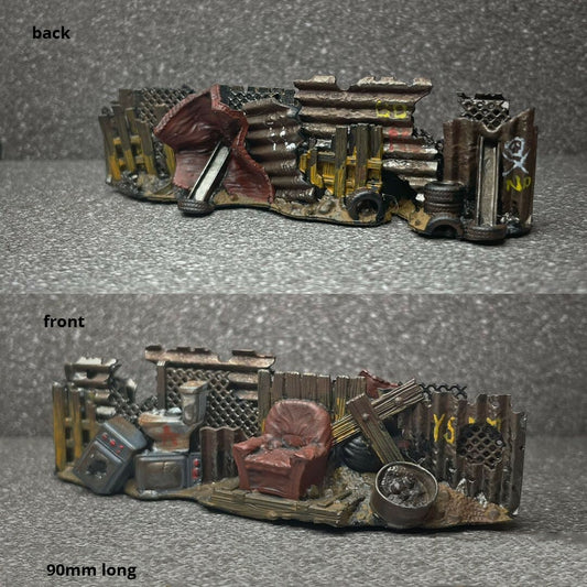 3D PRINT 1/64 Roach sofa Destroyed Resident Evil Scene fit 1:64 car street