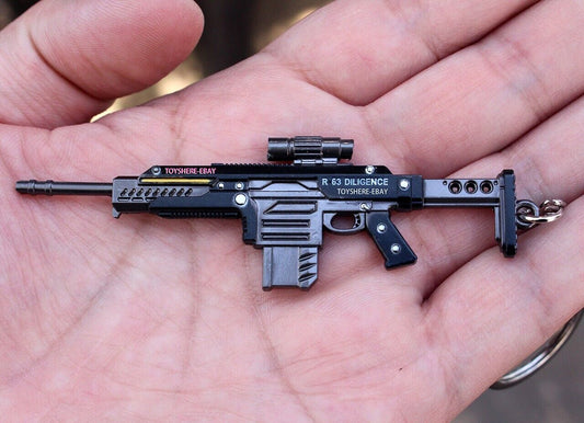 1/12 mini gun Cyber Horizon Strike-Rifle for Extreme Surviva key chain 9cm