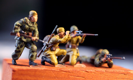WW2 1/72 TANK 1:72 Russian soldier Sniper  ZVEZDA Diorama toy