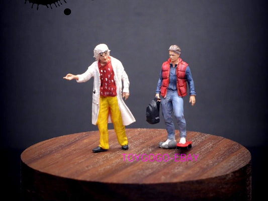 Hand painted 1/64 figure time travel furture  Collectible