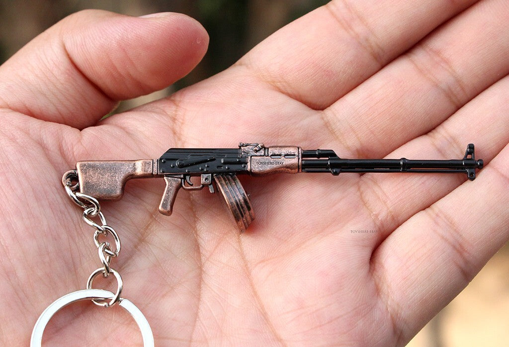 WW2 USA mini  gun  RPK Rifle  full metal  keychain toy gift  10cm