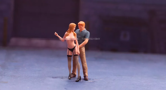 MINI TOY 1/64 sexy girl lingerie lovers figure diorama fit 1:64 car mini sand