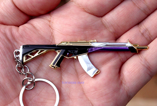 Mini gun VALORANT K/TAC Vandal AKM Metal keychain toy 9cm 1/12