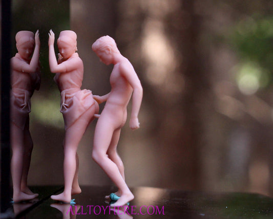 MINIATURE 1/64 1/43 figure unpainted model SEXY girls  fit 1:64 car Diorama NSFW