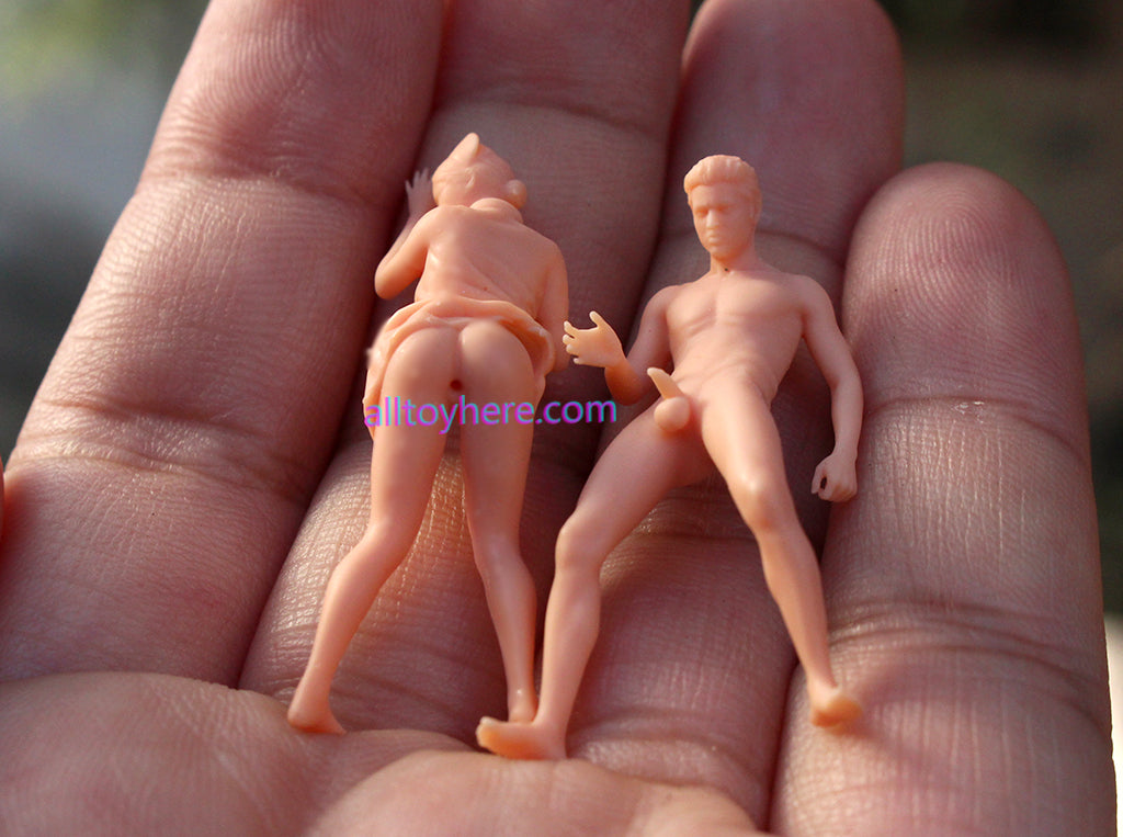 MINIATURE 1/64 1/43 figure unpainted model SEXY girls  fit 1:64 car Diorama NSFW