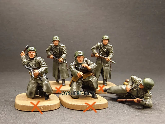 1/72 TANK 1:72 WW2 Germany SOLDIER  Winter Operations battlefield5 ZVEZDA