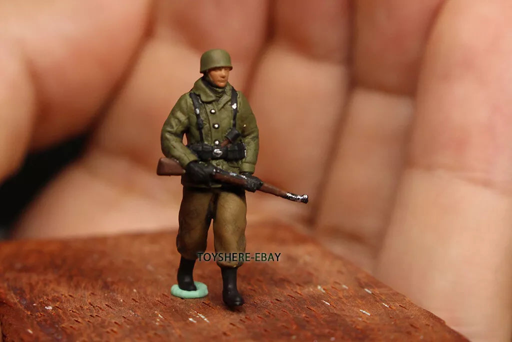 WW2 1/72 tank 1:72 German Defense Forces Assault Team Battlefield5 Diorama